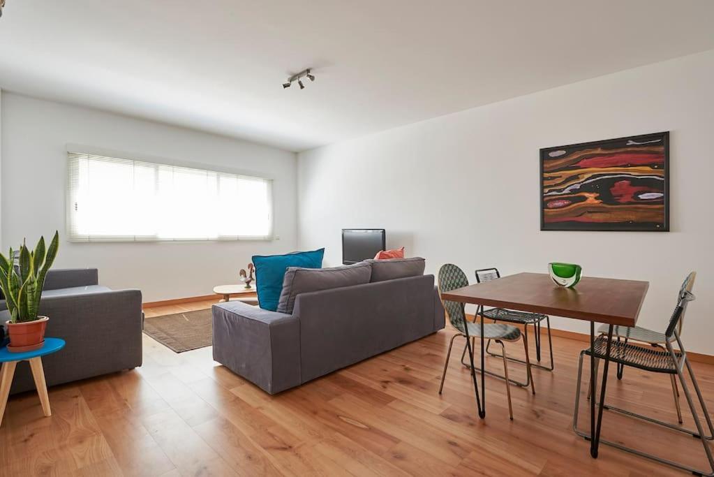 Modern Apartment In Parque Das Nacoes 리스본 외부 사진